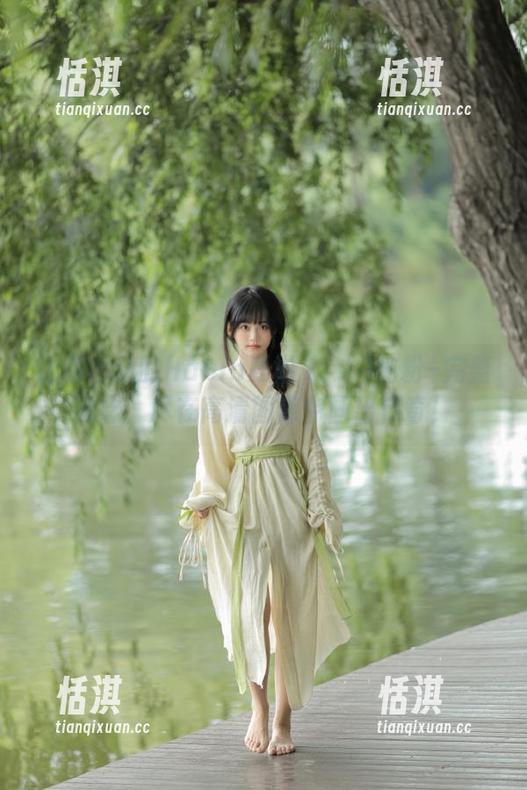 让你心动的Habin夏彬 (하빈)纯粉–完整概念，尽在高清图库中画出传奇！